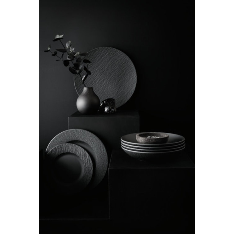 Black Porcelain 12-Piece Round Dinnerware Set