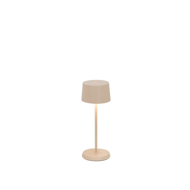 Sand Cordless Aluminum Outdoor Touch Table Lamp