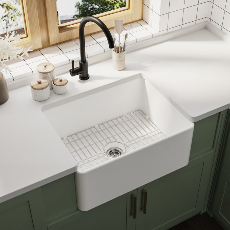 White Fireclay 24" Single Bowl Farmhouse Sink