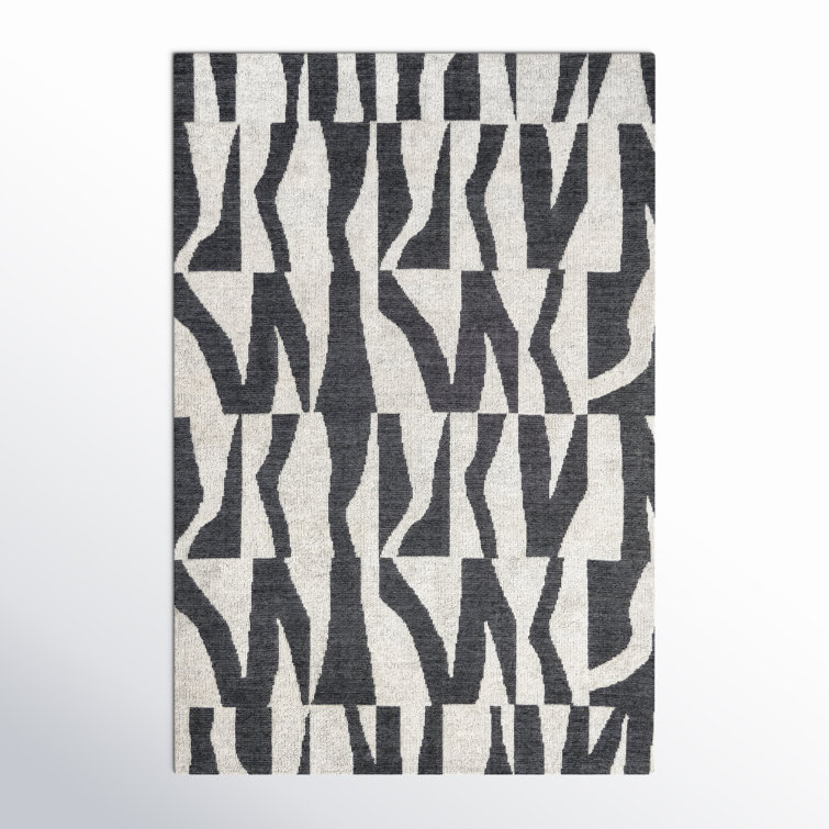 Ivory and Charcoal Abstract Wool and Synthetic 4' x 6' Rug