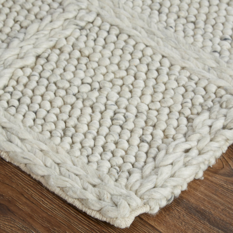 Ivory Handwoven Wool Rectangular Plaid Area Rug 2' x 3'