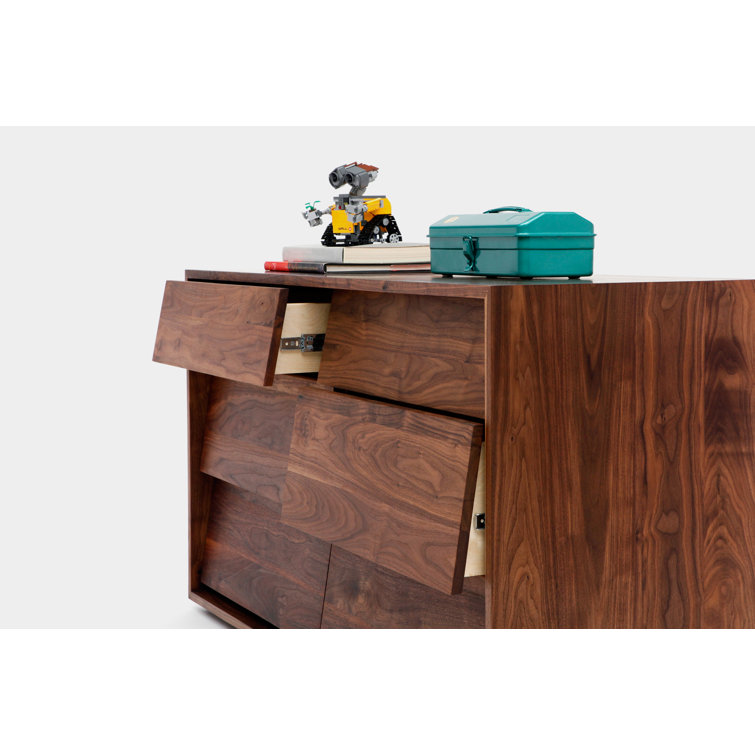 Oliver Large 9-Drawer Horizontal Dresser in Solid Walnut