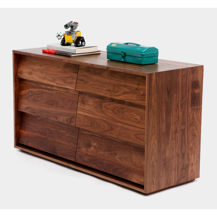 Oliver Large 9-Drawer Horizontal Dresser in Solid Walnut