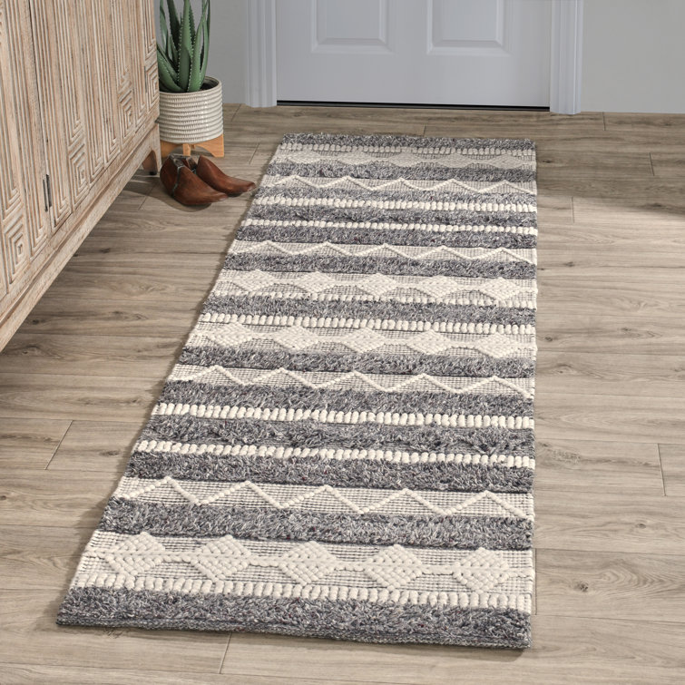 Ivory and Gray Diamond Pattern Wool and Synthetic Rug