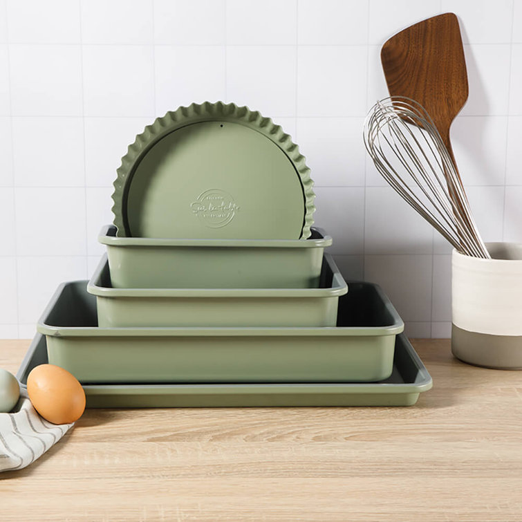 Juniper Green Carbon Steel Nonstick Bakeware Set