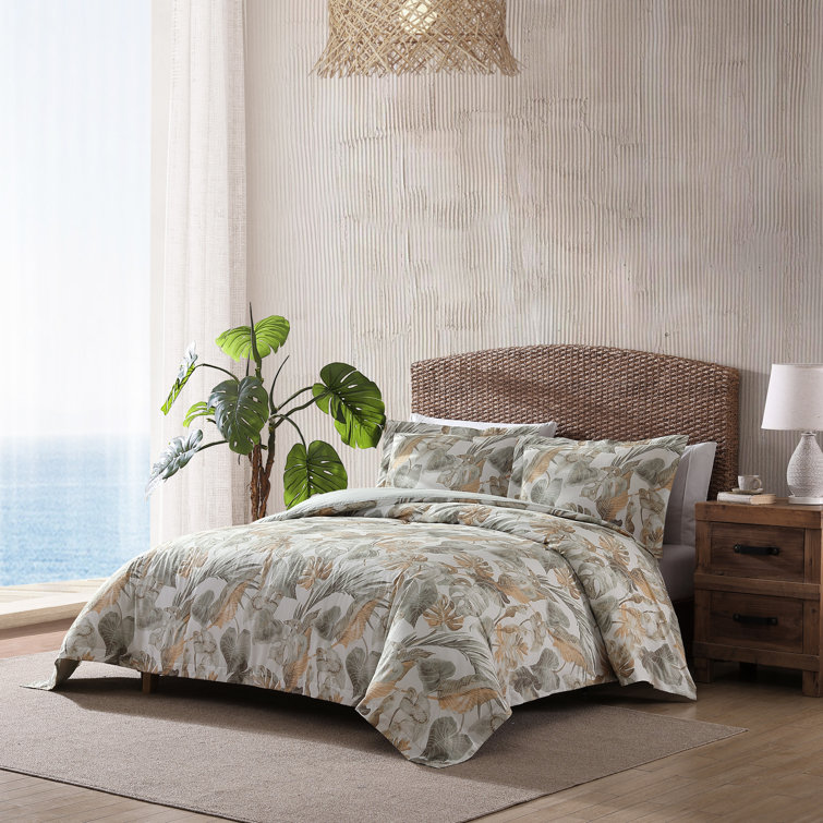 Green and Gold Cotton Boho-Chic Queen Bedspread Cover Set