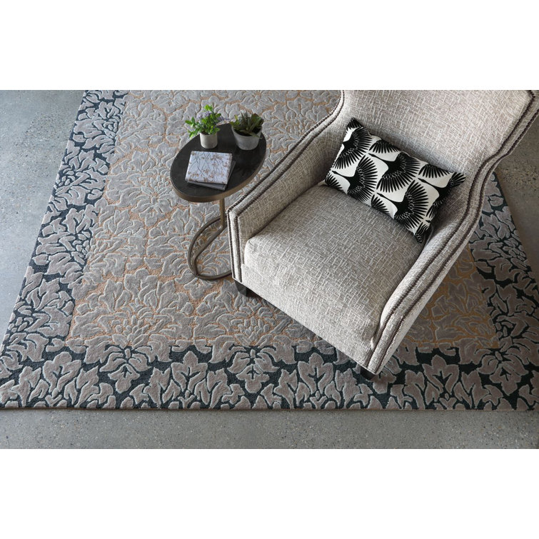 Hand-Tufted Gray and Pecan Wool Medallion Area Rug 6' x 9'