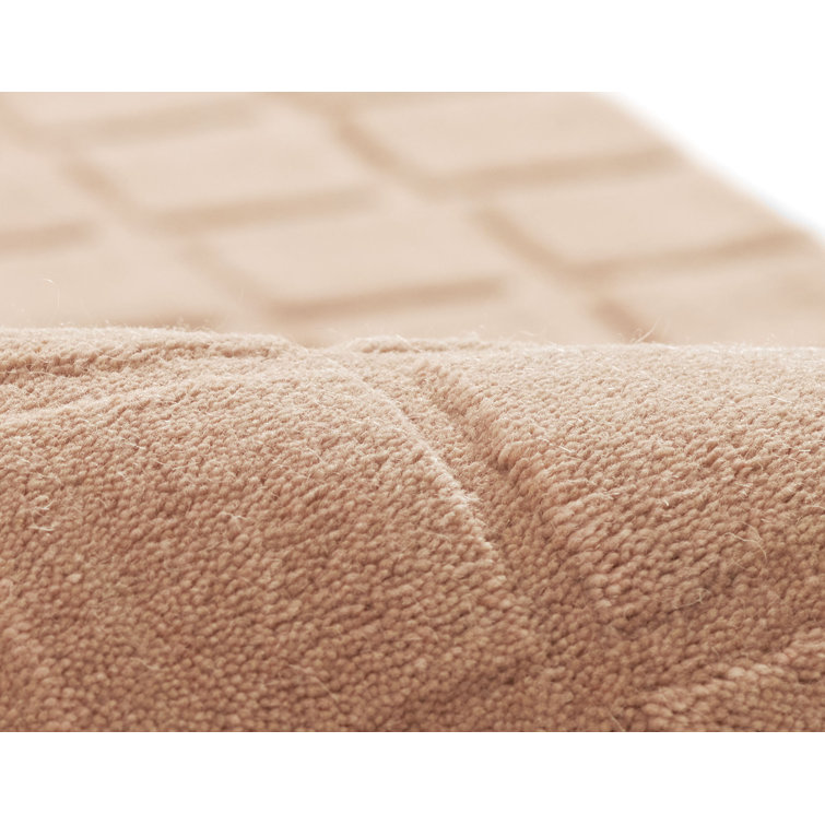 Handmade Blush Wool Tufted Rectangular Area Rug 2' x 3'