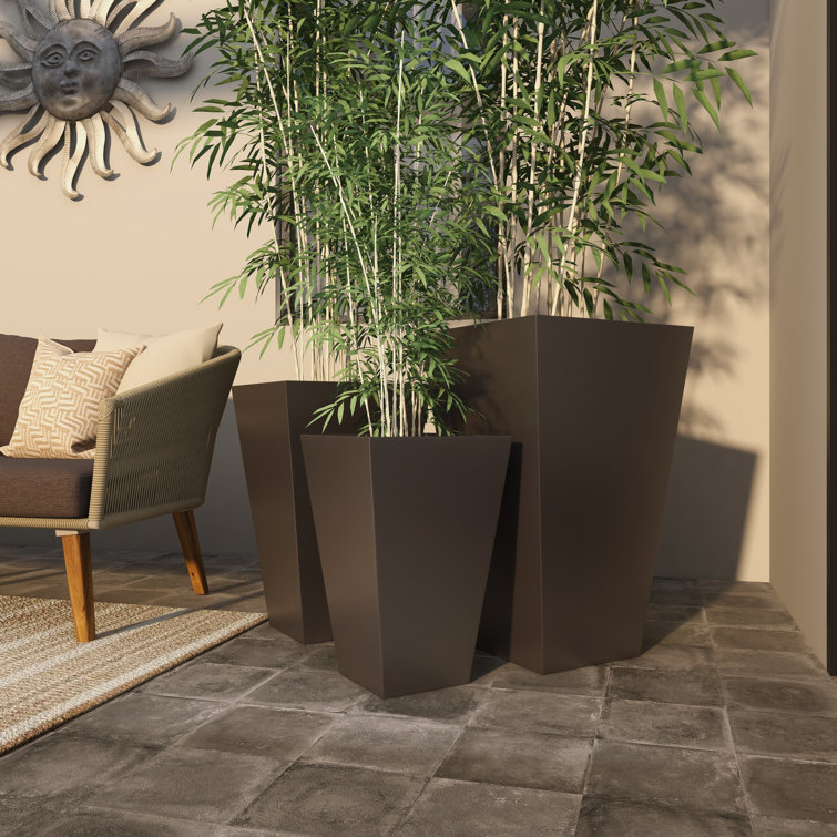 Gray Tall Modern Indoor/Outdoor Planter Set of 3