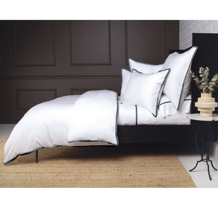 Queen White and Midnight Rayon Sateen Duvet Set