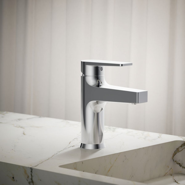 Polished Chrome Single-Handle Bathroom Sink Faucet
