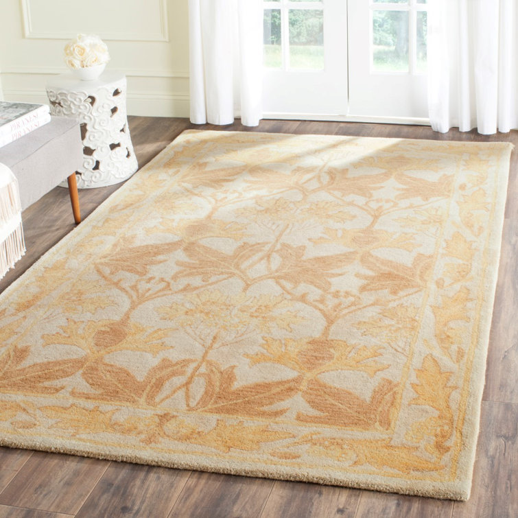 Antiquity Beige and Gold Hand-Tufted Wool Area Rug