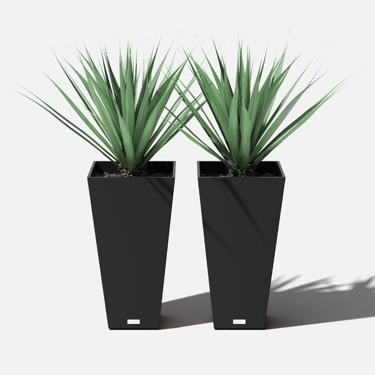 Black 26" Tall Modern Plastic Planter Set
