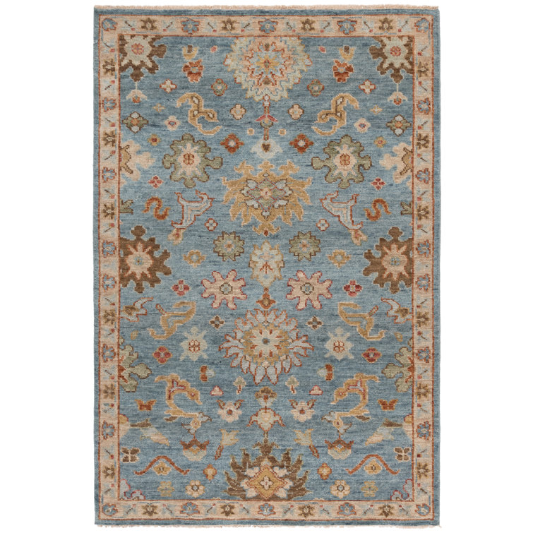 Samarkand Charm Hand-Knotted Wool Rug in Blue - 6'x9'