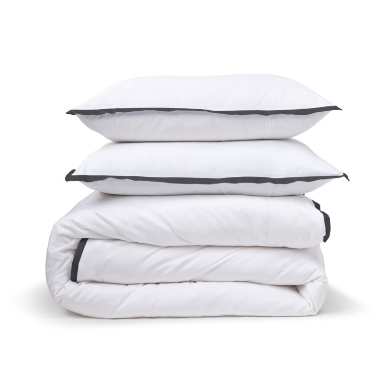 Queen White and Midnight Rayon Sateen Duvet Set