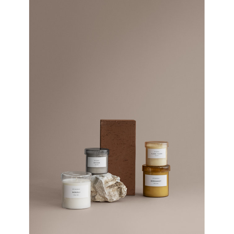 Lily White Soy Scented Jar Candle with Neroli Fragrance