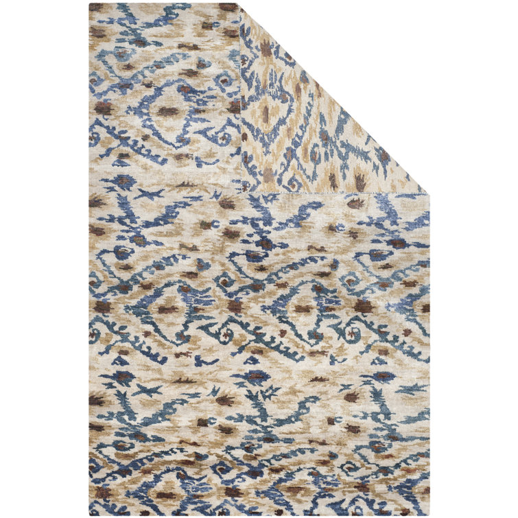Luxor Blue and Beige Hand-Knotted Silk 6' x 9' Rug