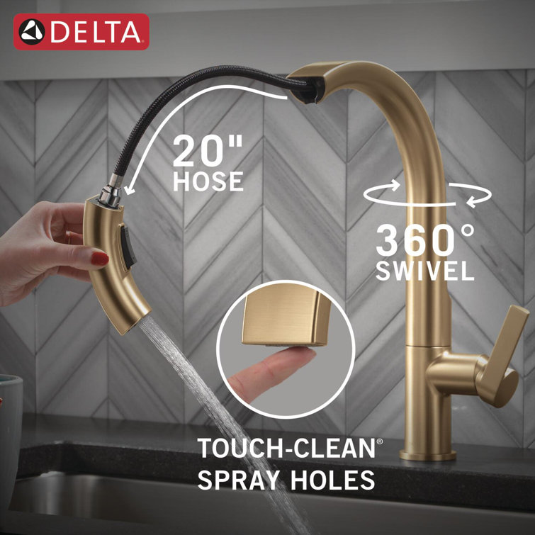Champagne Bronze Single Handle Pull-Down Kitchen Faucet