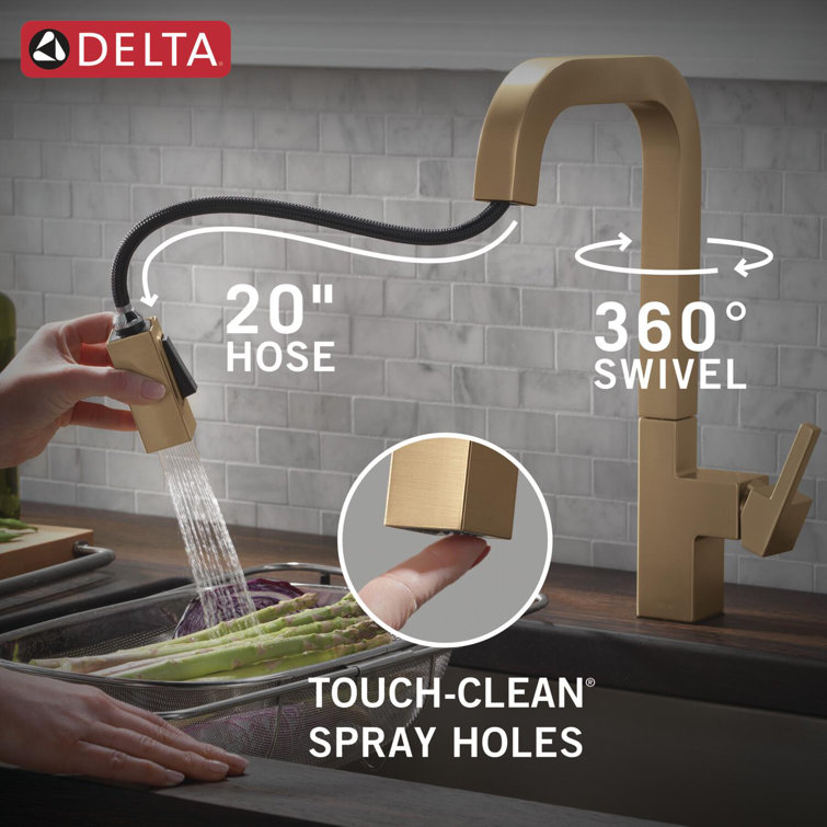 Champagne Bronze Single Handle Pull Down Kitchen Faucet