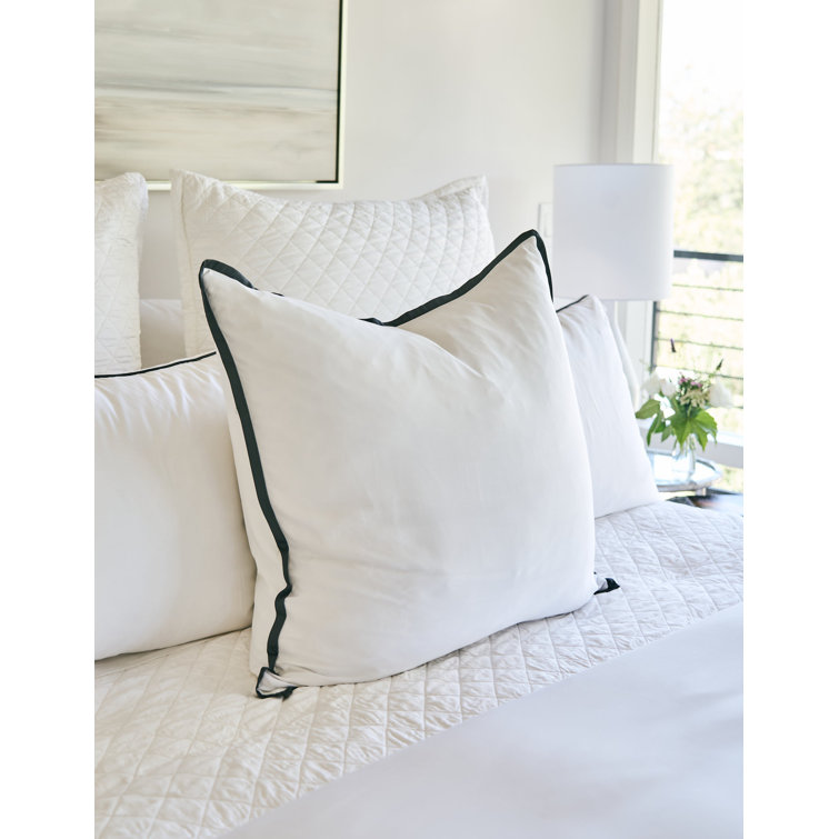 Queen White and Midnight Rayon Sateen Duvet Set