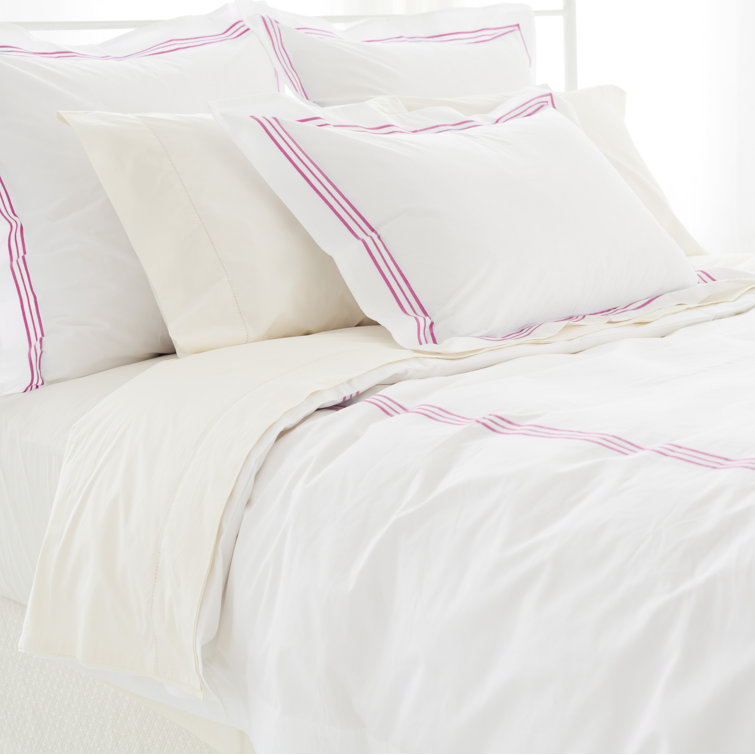 King Size Fuchsia Cotton Duvet Cover with Button Closure