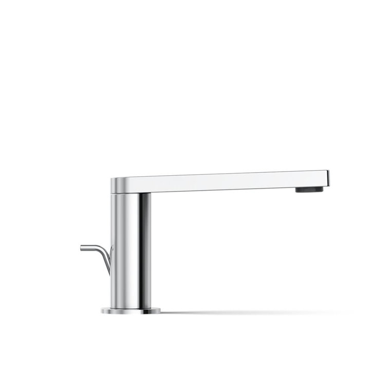 Composed Polished Chrome Single-Handle Bathroom Faucet
