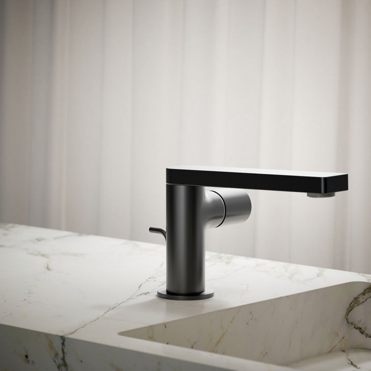Minimalist Matte Black Single-Handle Bathroom Faucet