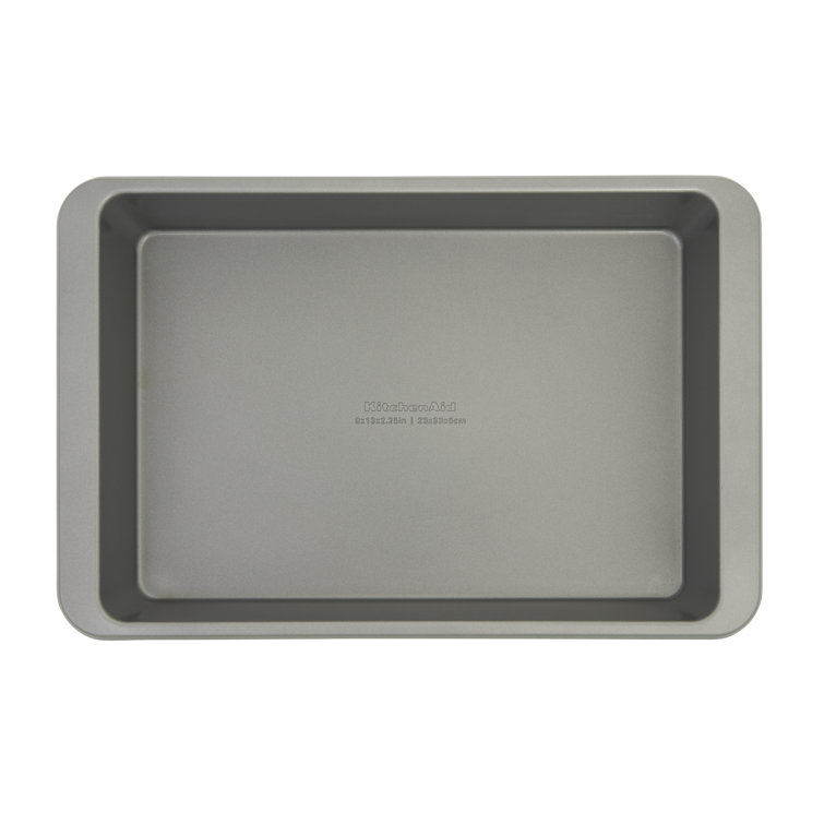 Contour Silver Nonstick Aluminized Steel 9x13 Cake Pan