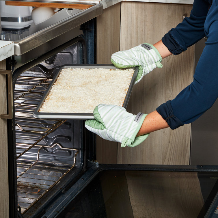 Navy Nonstick Aluminized Steel 10x15 Inch Baking Sheet