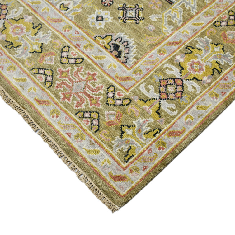 Bristol Gold Hand-Knotted Wool Area Rug 8' x 10'