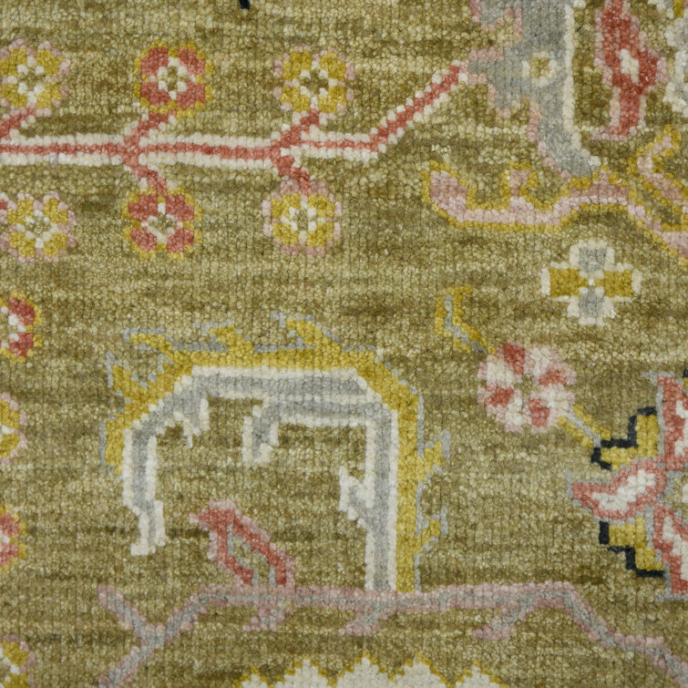 Bristol Gold Hand-Knotted Wool Area Rug 8' x 10'