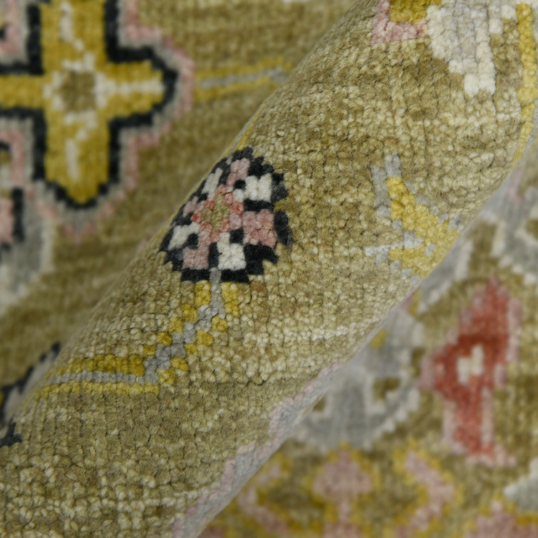 Bristol Gold Hand-Knotted Wool Area Rug 8' x 10'
