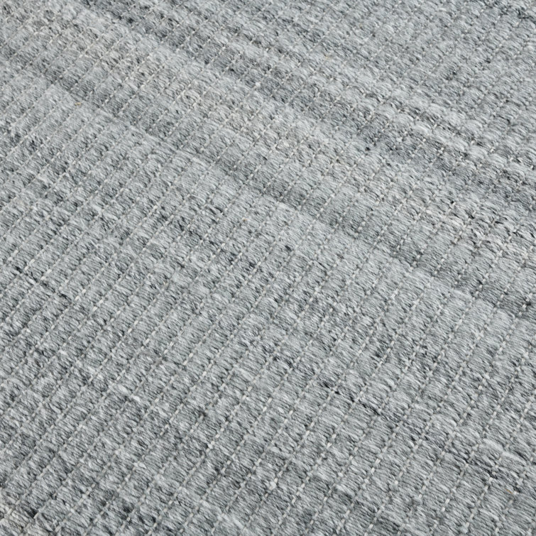 Gray Hand-Woven Rectangular Synthetic Area Rug 2' x 3'