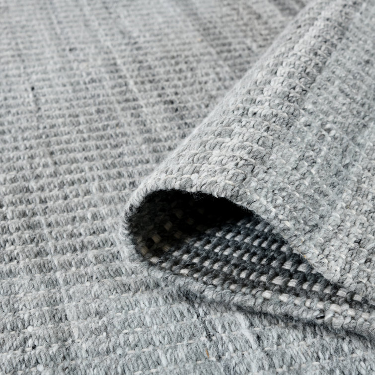 Gray Hand-Woven Rectangular Synthetic Area Rug 2' x 3'