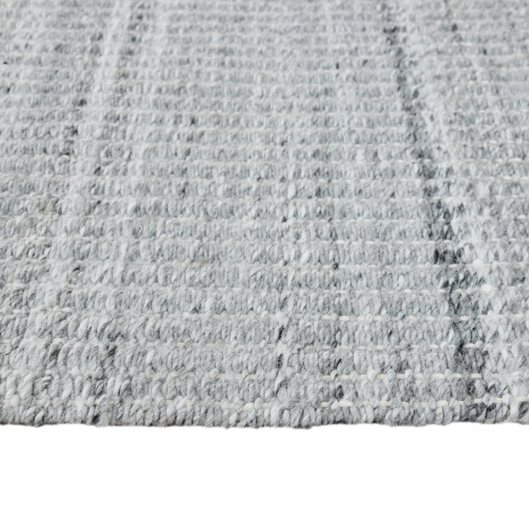 Gray Hand-Woven Rectangular Synthetic Area Rug 2' x 3'