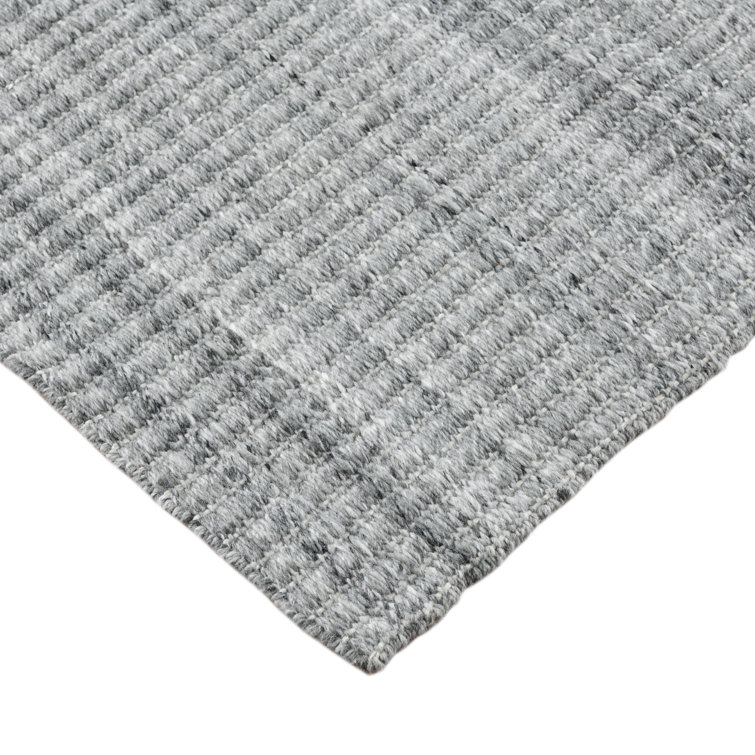 Gray Hand-Woven Rectangular Synthetic Area Rug 2' x 3'