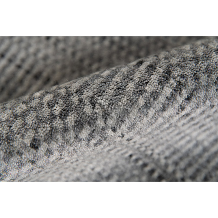 Elegant Silver 8' x 10' Hand-Knotted Wool & Viscose Area Rug