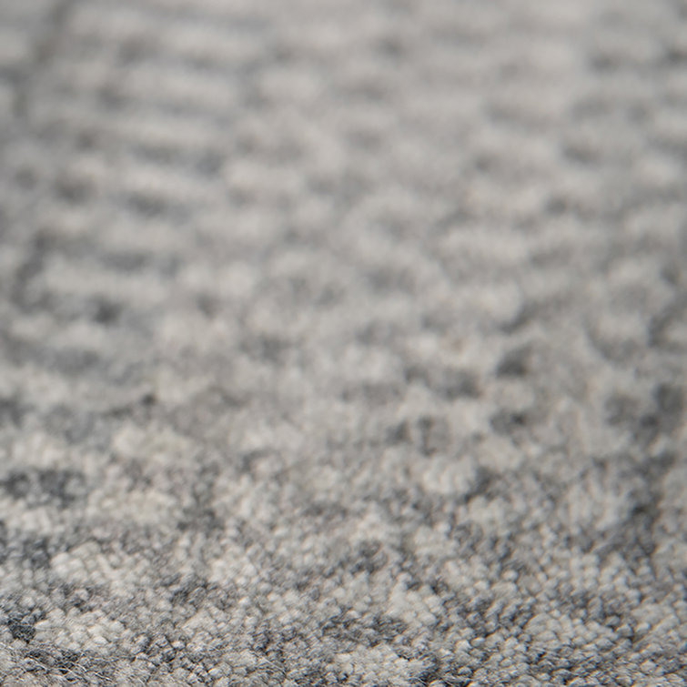 Elegant Silver 8' x 10' Hand-Knotted Wool & Viscose Area Rug