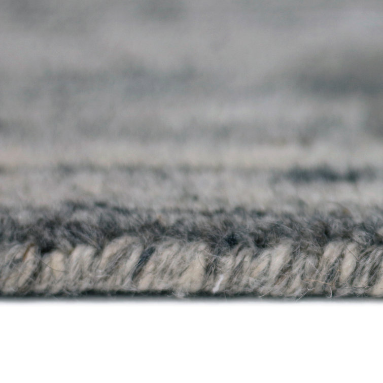 Heaven Handmade Flatweave Wool Gray Area Rug
