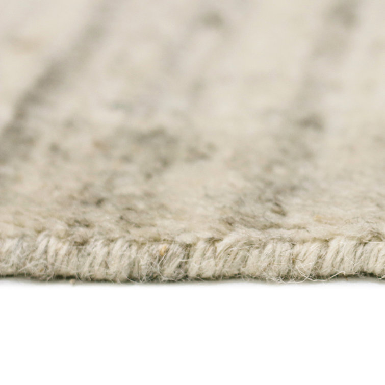 Ivory Rectangular Handmade Wool Area Rug, 5' x 8'