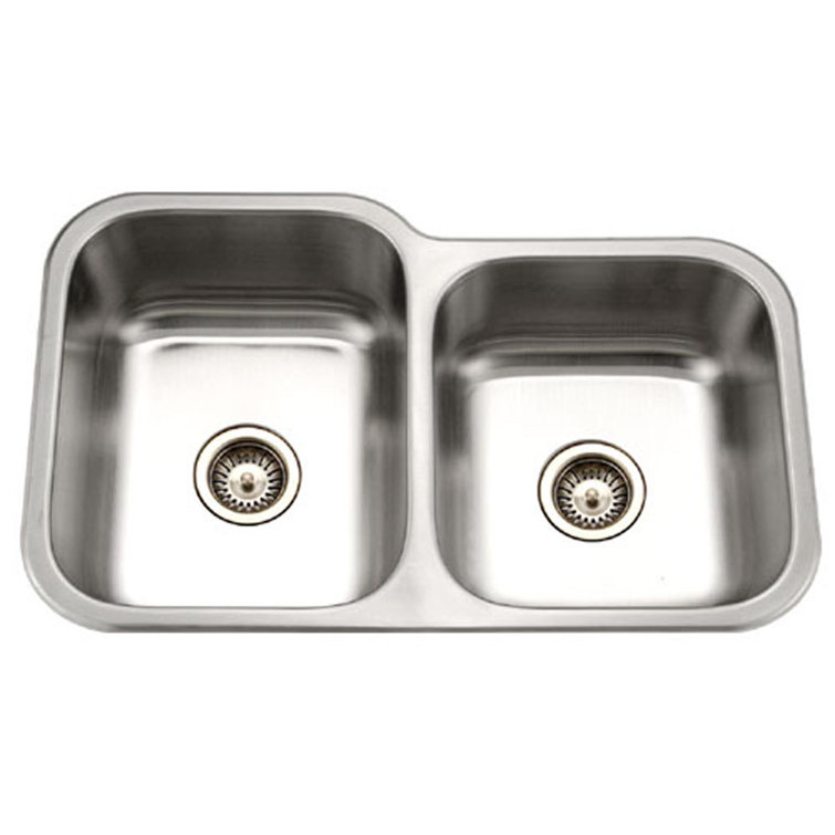 Medallion Classic 31.5'' Stainless Steel Double Bowl Undermount Sink