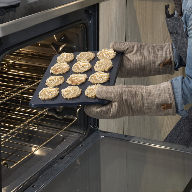 Blue Nonstick Aluminized Steel 12-Cup Mini Muffin Pan