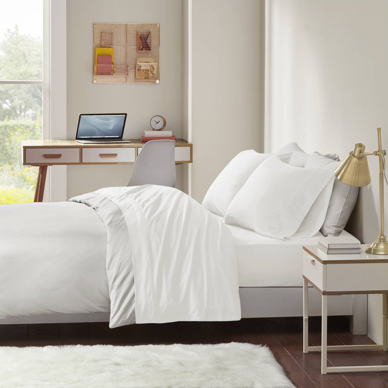 White Twin Polyester Jersey Knit Sheet Set