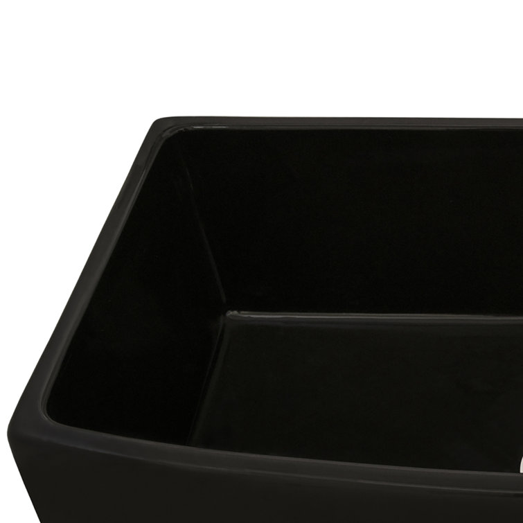Matte Black Fireclay Farmhouse Kitchen Sink with Curved Apron