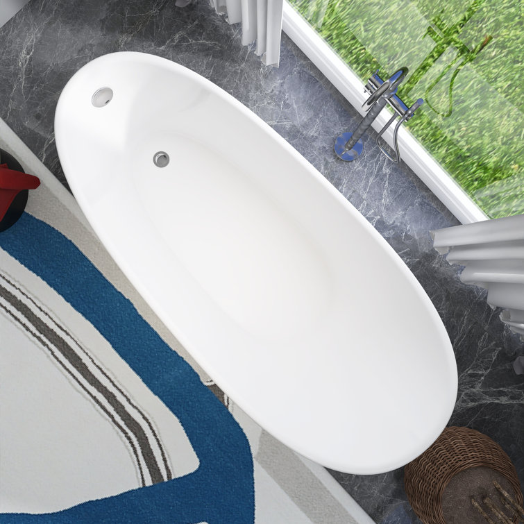 67-Inch Gloss White Acrylic Freestanding Soaking Bathtub