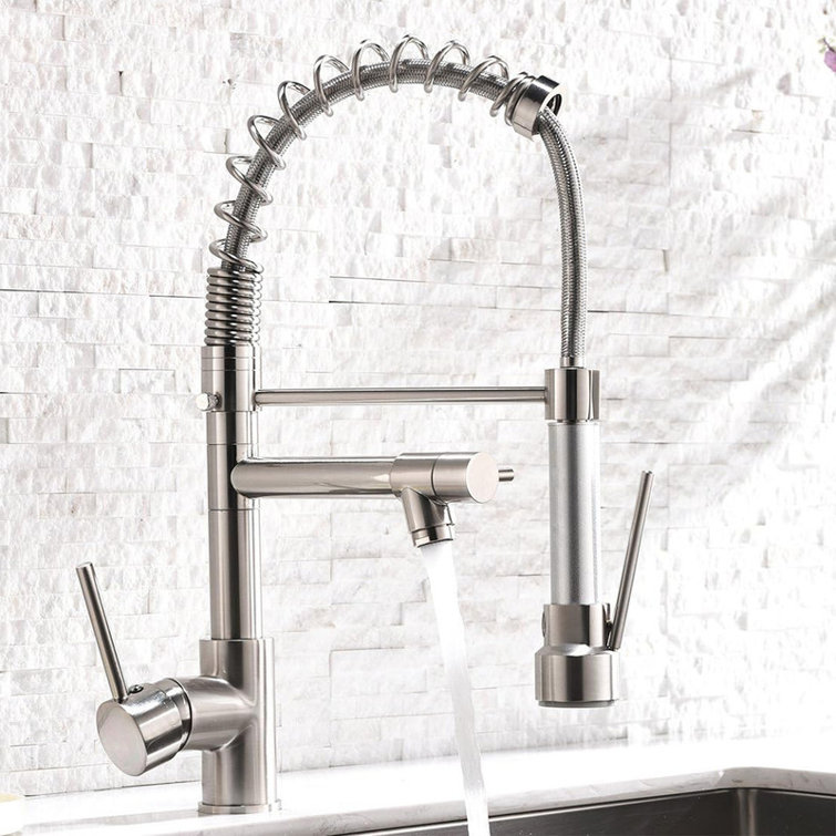 Stainless Steel Single Handle Kitchen Faucet with Pull-out Spray