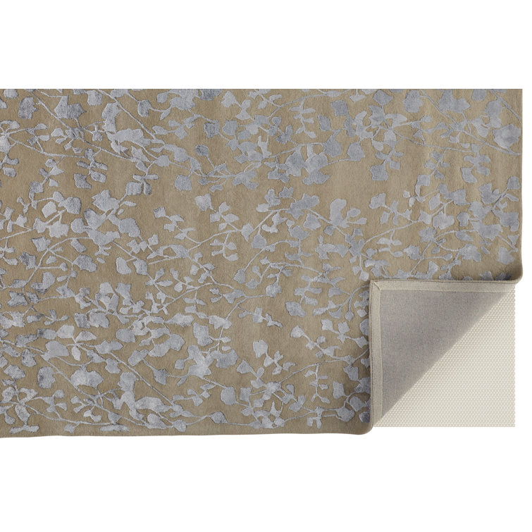 Latte & Silver Gray Floral Tufted Wool-Viscose 5'x8' Area Rug