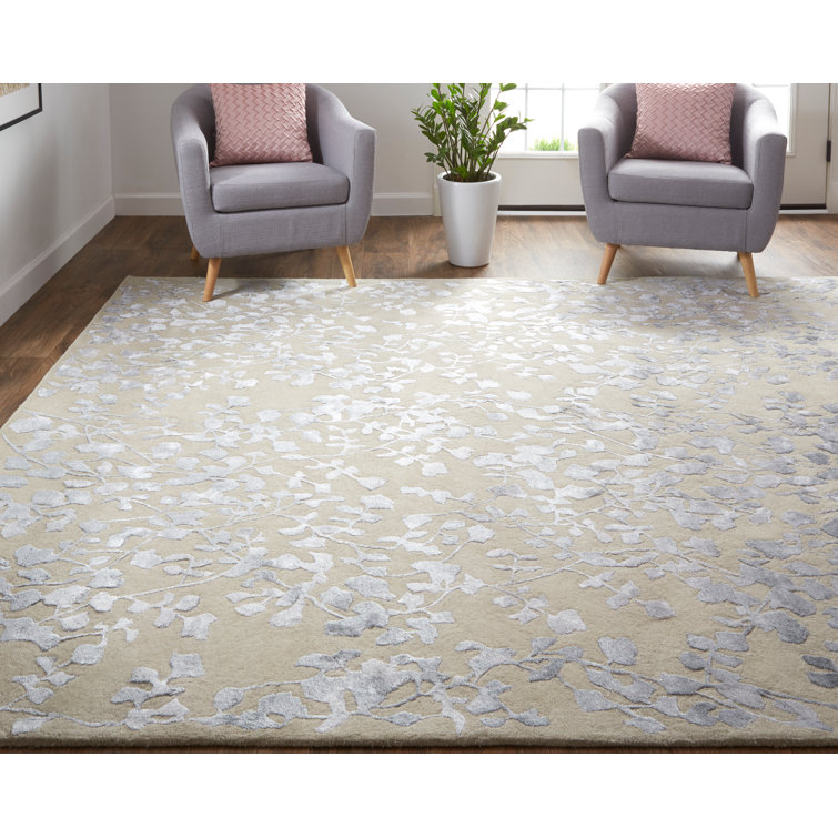 Latte & Silver Gray Floral Tufted Wool-Viscose 5'x8' Area Rug