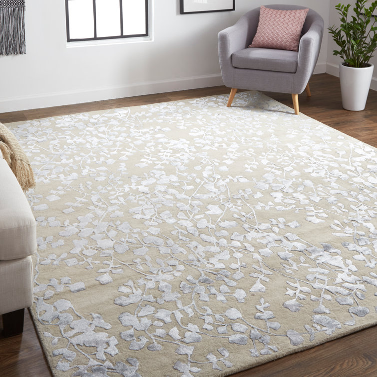 Latte & Silver Gray Floral Tufted Wool-Viscose 5'x8' Area Rug