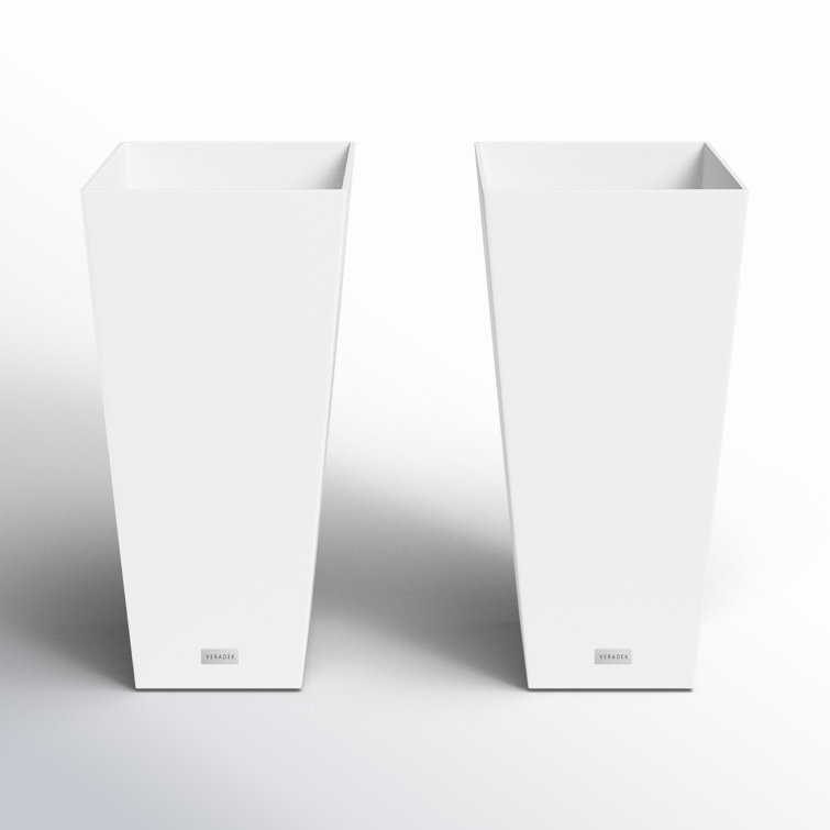 Midland Modern 26" White Recycled Plastic Indoor/Outdoor Planter